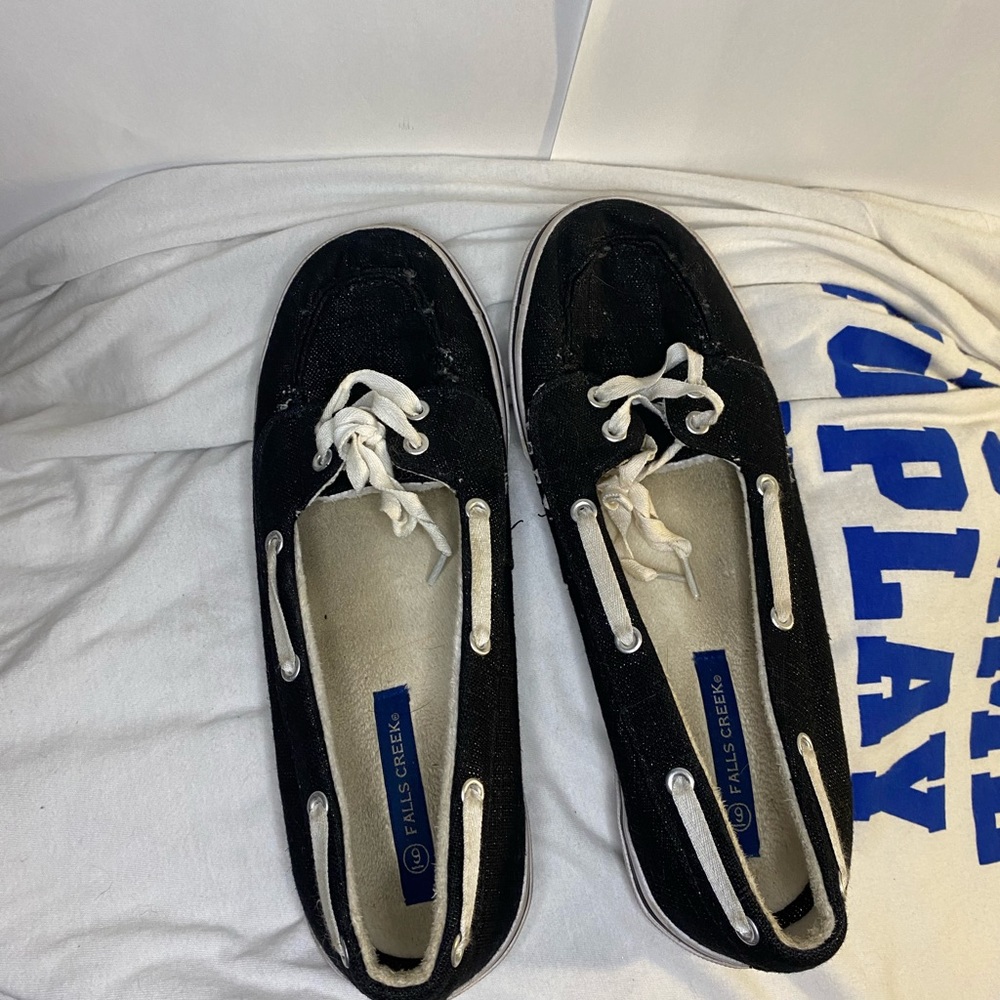 Beautiful comfortable black shoes